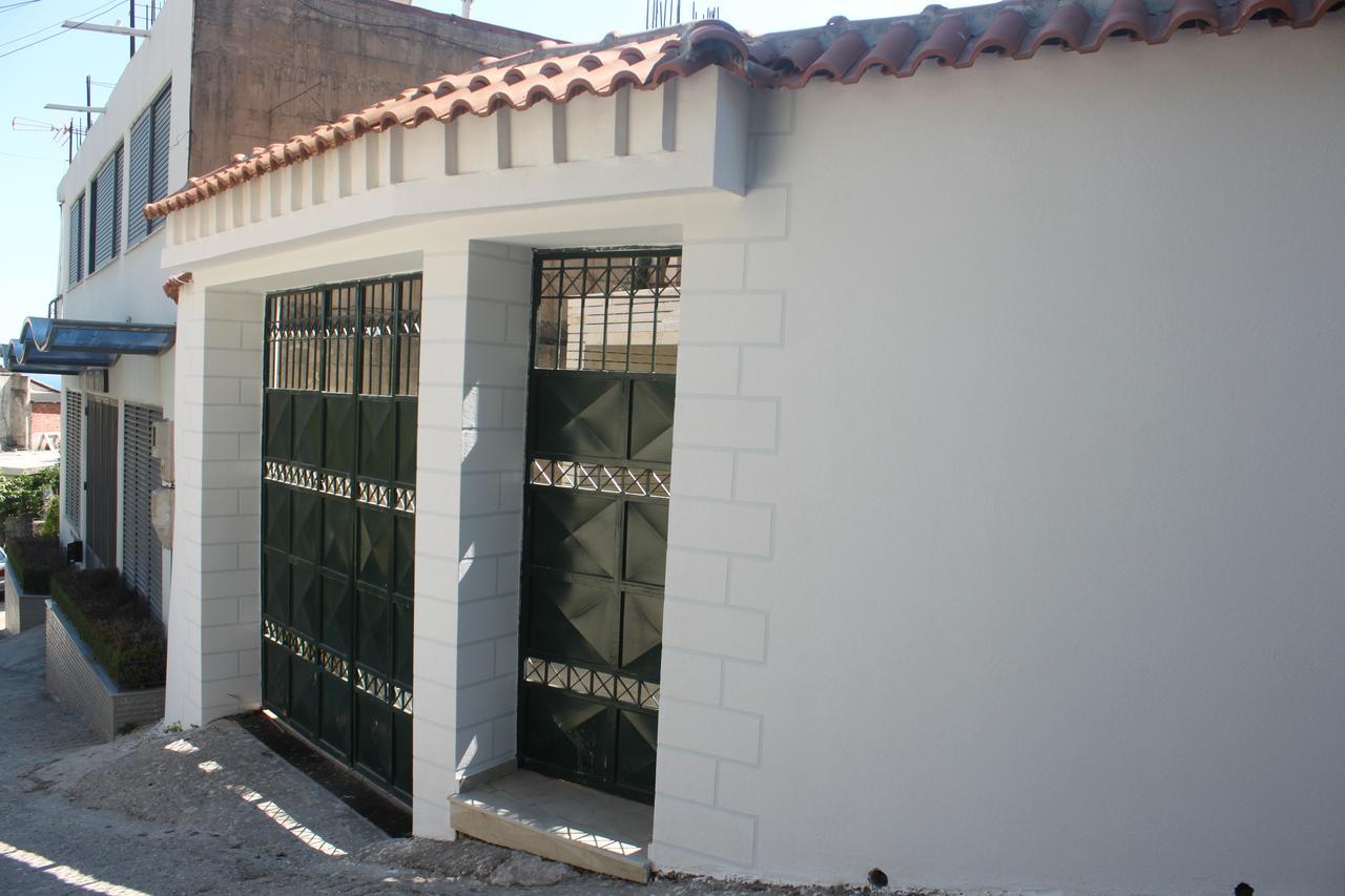 Vila Gjoni ساراندا المظهر الخارجي الصورة