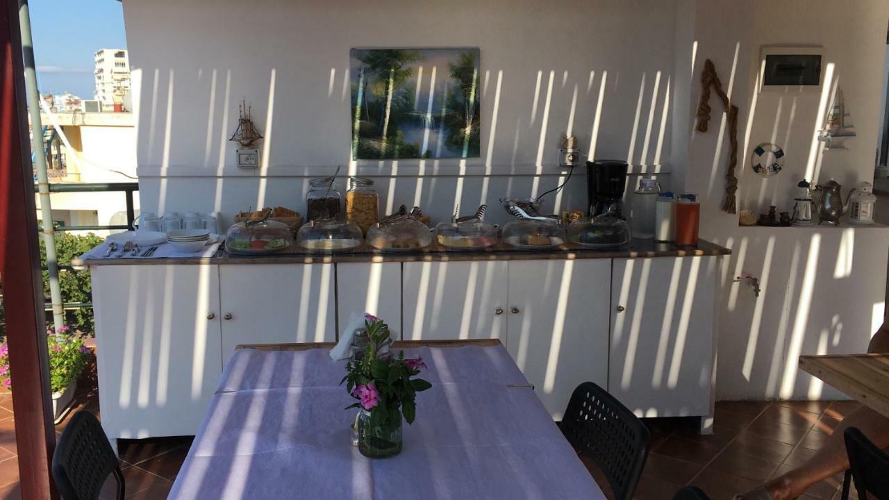 Vila Gjoni ساراندا المظهر الخارجي الصورة